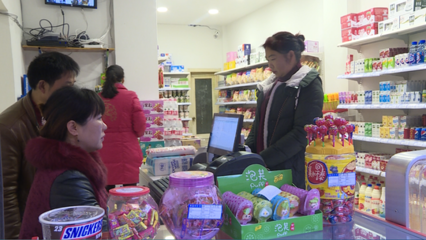 柏溪鎮(zhèn)首家慈善超市開業(yè)，日用百貨銷售惠民生